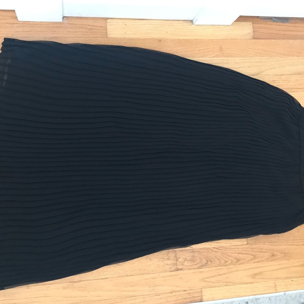 Black pleated maxi skirt